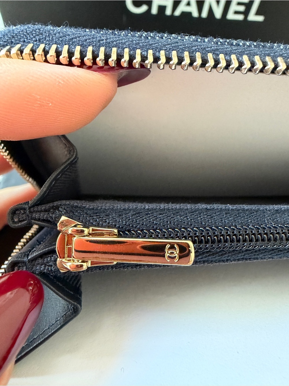 Chanel 26P Classic Zipped Zip Coin Purse Denim Dark Blue Orange mJean Wallet NWT - Picture 14 of 17
